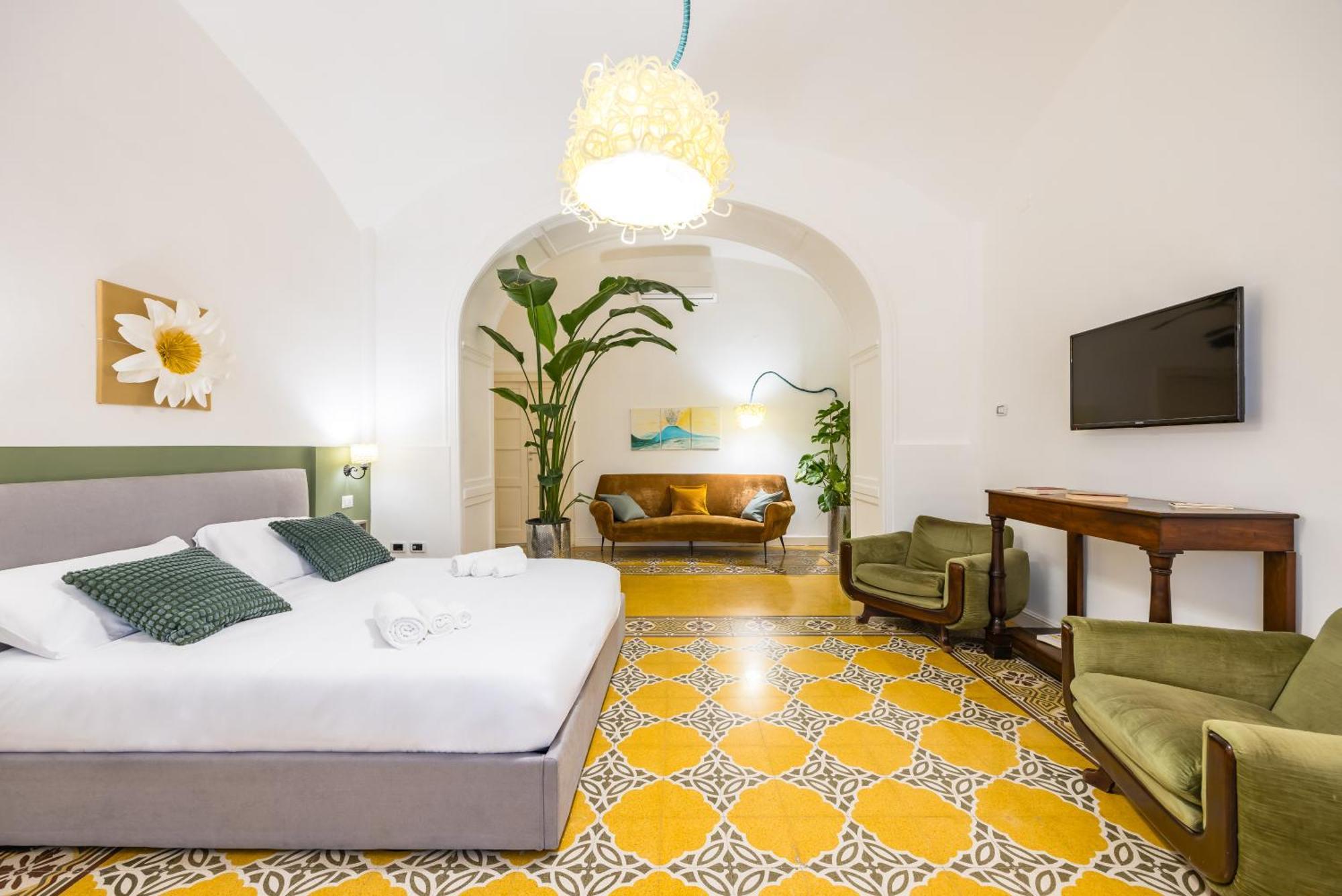 Kea Home, Entire House In The Heart Of Napoli Bagian luar foto