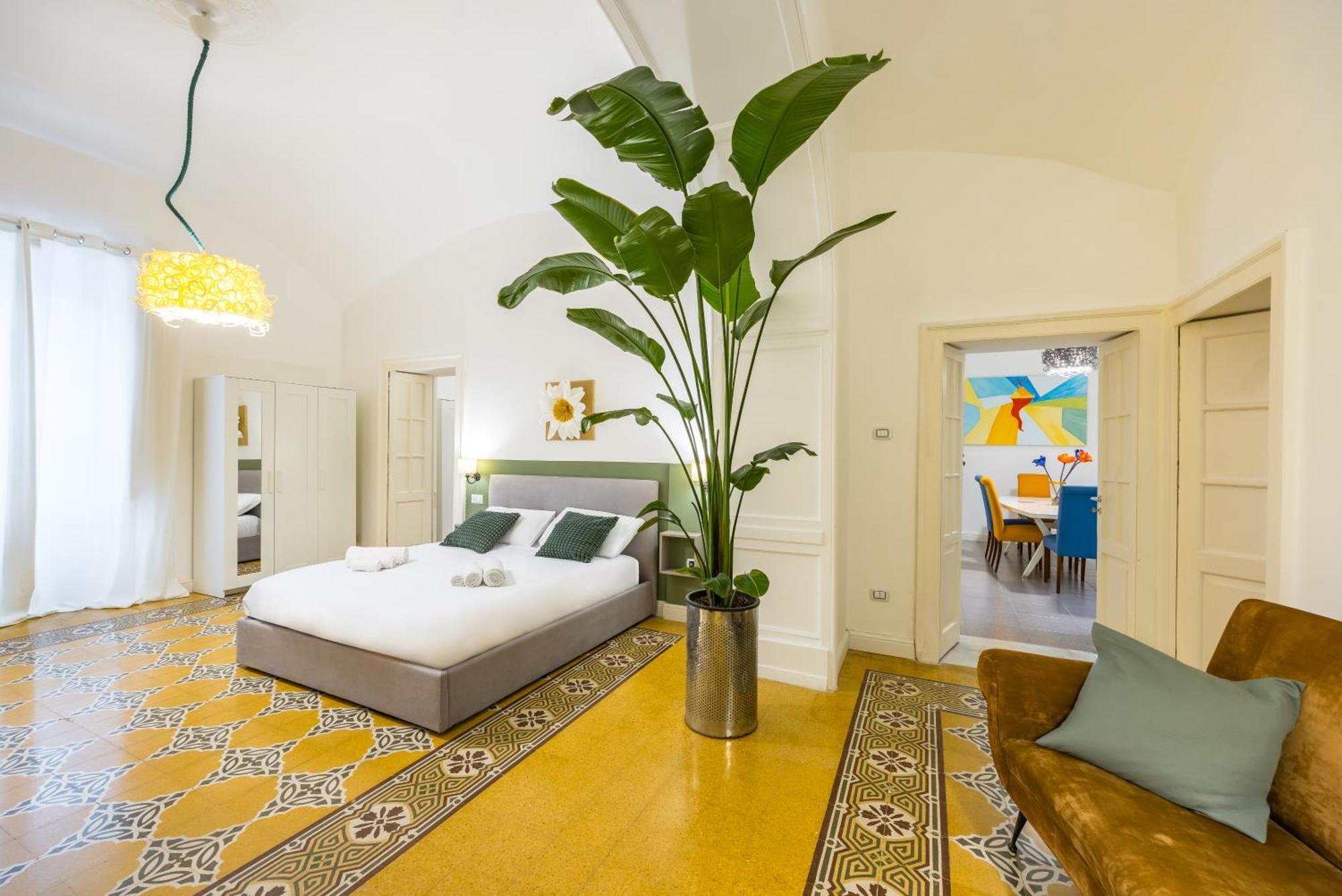 Kea Home, Entire House In The Heart Of Napoli Bagian luar foto
