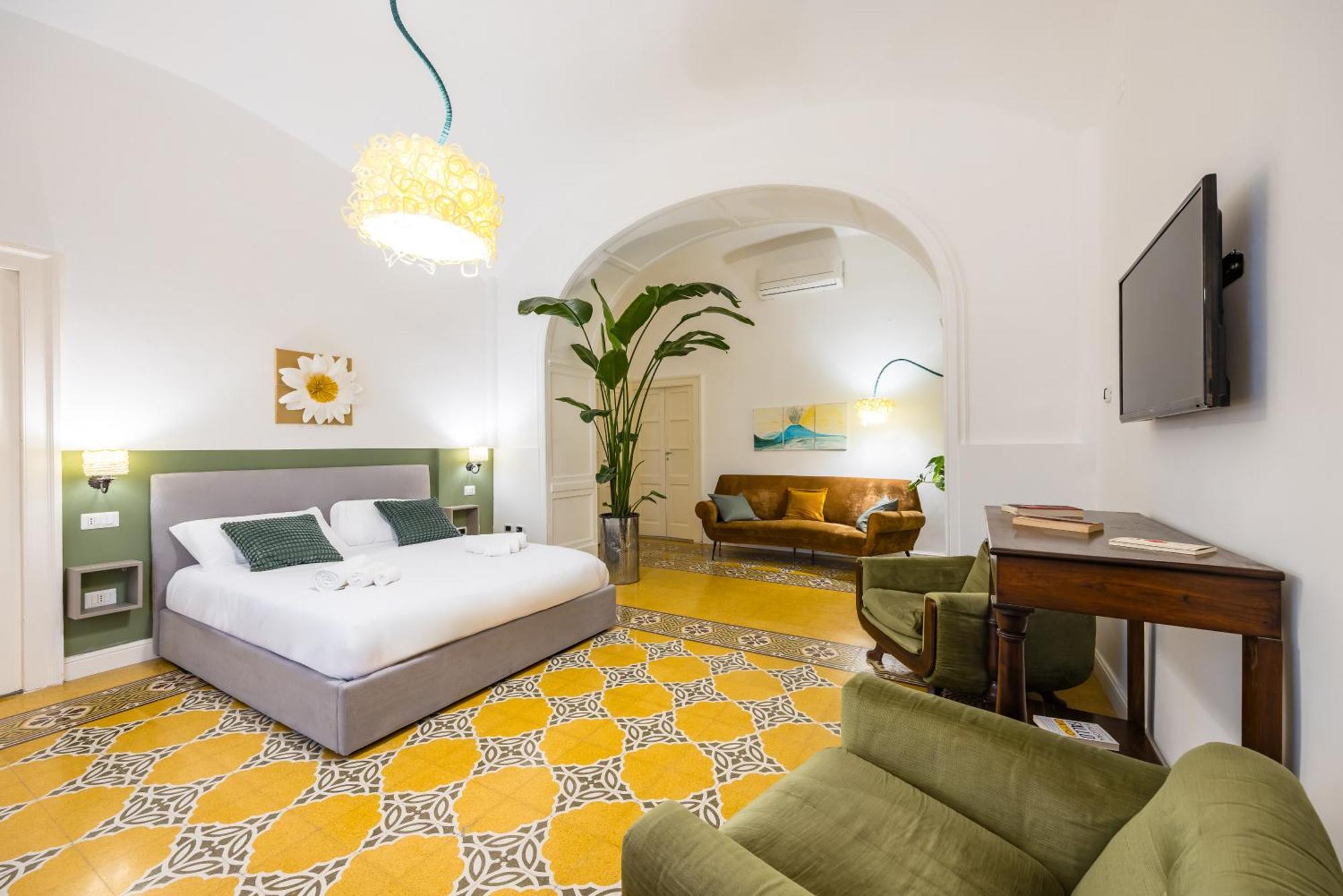 Kea Home, Entire House In The Heart Of Napoli Bagian luar foto