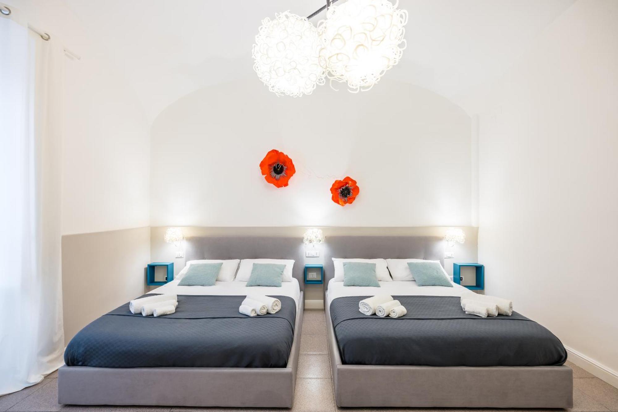 Kea Home, Entire House In The Heart Of Napoli Bagian luar foto
